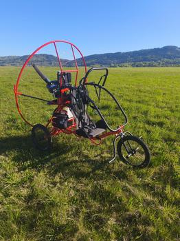 Paraelement THOR 260 Použité Baterie 2 listá vrtule TK platná Elektrický startér Se záložákem