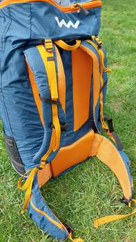 Woody Valley Wani light 2 L Použité Odlehčená Chránič airbag Karabiny S batohem Speed