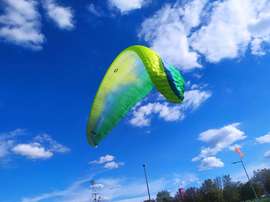 Ozone Rush 6 ML 85-105kg No water No trees With listing bag No flying on the sand TC valid