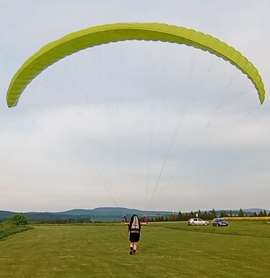 Gradient Bright5 75-100kg Listovaný Nekoupáno Na motor TK čerstvá TK platná S batohem