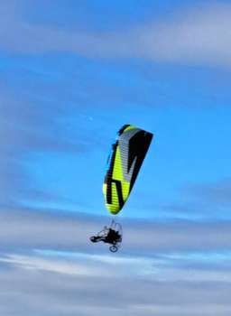 Dudek hadron 3 22 110-155kg Žádné SIV TK není Nelétáno na písku Nevětveno Nekoupáno Na motor