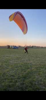 MAC Charger 2 28 110-160kg Žádné SIV Nelétáno na písku Nevětveno Nekoupáno Na motor TK čerstvá