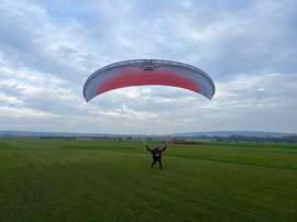 MAC Blaze 23 GT 105-145kg Zellenpacken Nicht durchnässt Baumzweige nicht Kein Fliegen im Sand