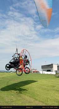 motor BOXER Sky Engine 220_tříkolka TANDEM Spyder 220 Použité 2 listá vrtule TK čerstvá