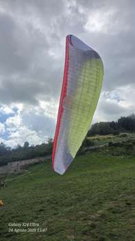 MAC Aravis 25 75-105kg Listovaný Nekoupáno Nevětveno S listovacím obalem Nelétáno na písku