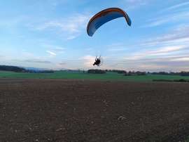 MAC Charger 28 113-160kg Žádné SIV Nelétáno na písku Nevětveno Nekoupáno Na motor TK čerstvá