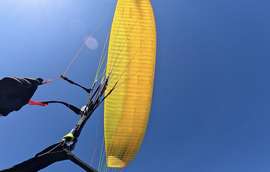 Sky Country Escort 2+ 41 140-220kg Nekoupáno Nelétáno na písku Tandem Žádné SIV Nevětveno