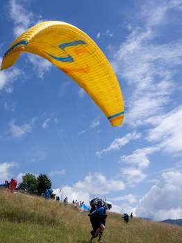 SKY Merlin ML 88-104kg Listovaný Nekoupáno Nevětveno S listovacím obalem Nelétáno na písku