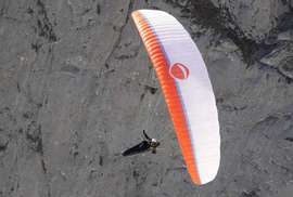 Gradient Nevada 2 light 24 75-90kg Listovaný Nekoupáno Nevětveno Nelétáno na písku TK čerstvá