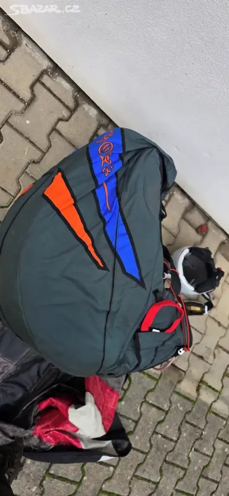 106436693